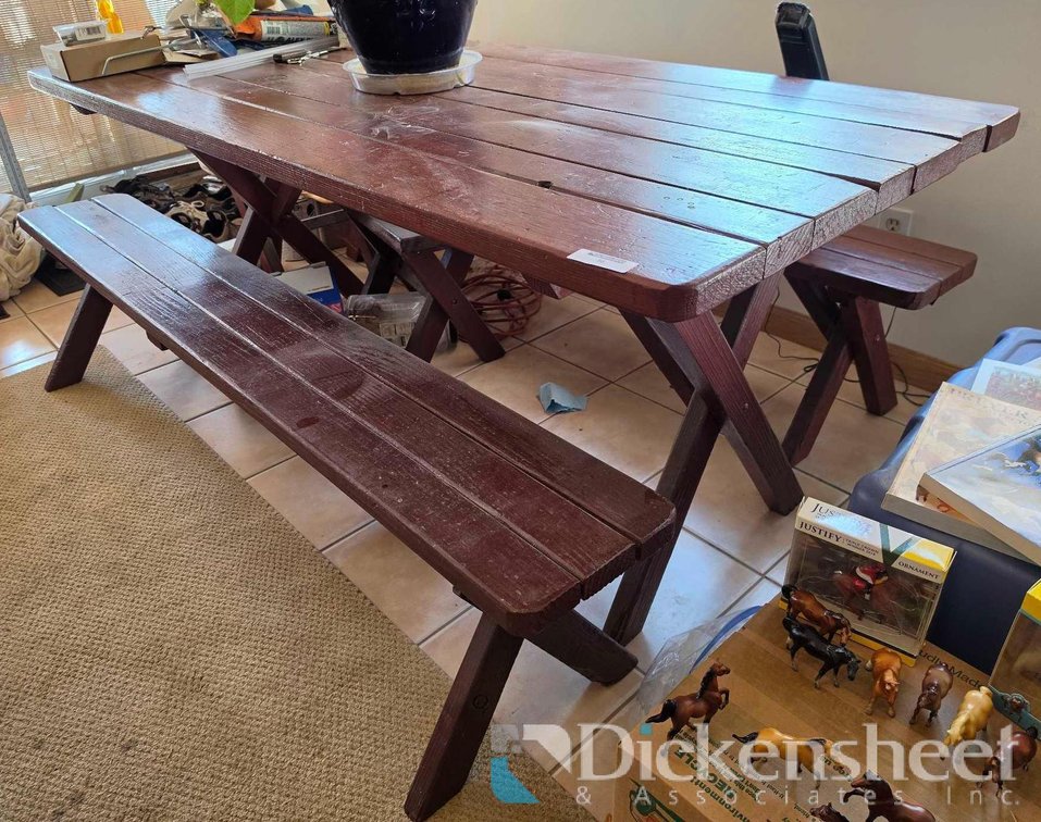 6 FT PICNIC TABLE, TWO BENCHES LOT