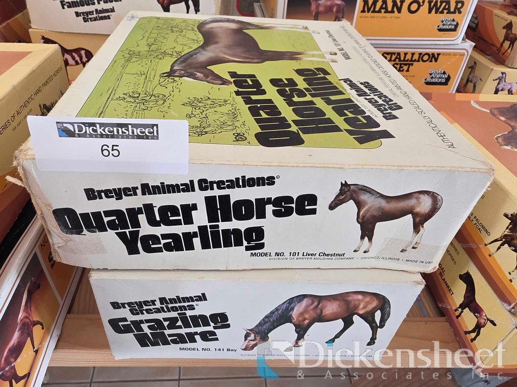 BREYER HORSE SELECTIONS , QTY (2)