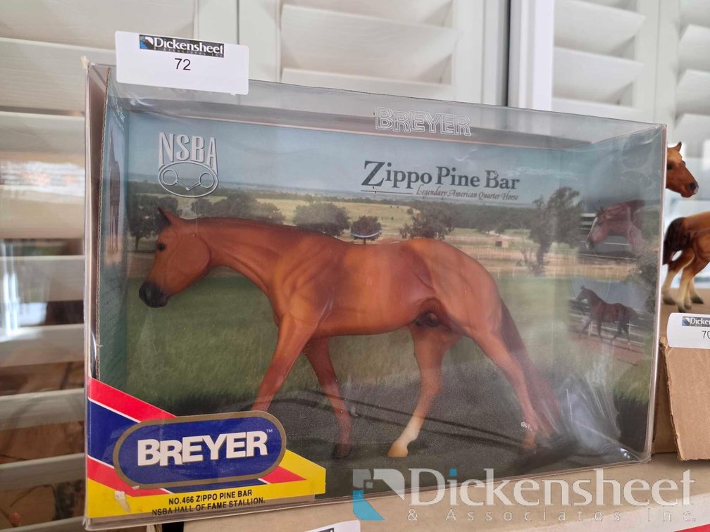 BREYER ZIPPO PINE BAR QUARTER HORSE TOY