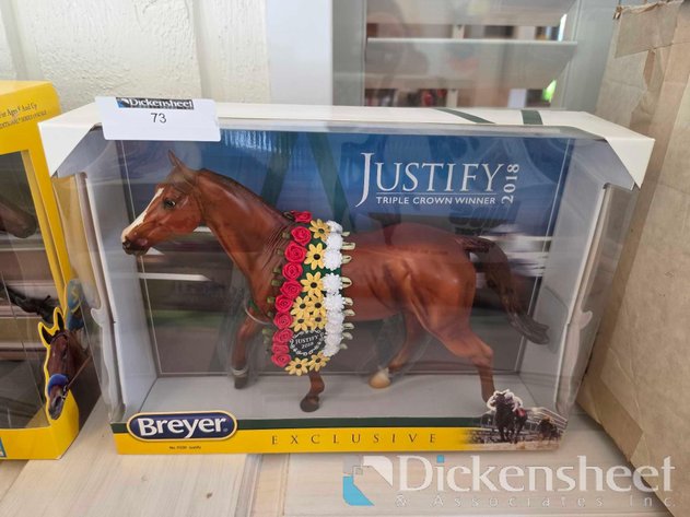 Image for BREYER JUSTIFY TRIPLE CROWN WINNER MODEL