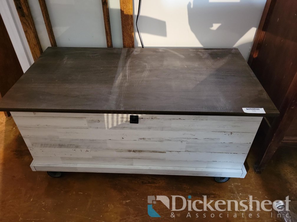 EMPTY HOPE CHEST ON WHEELS