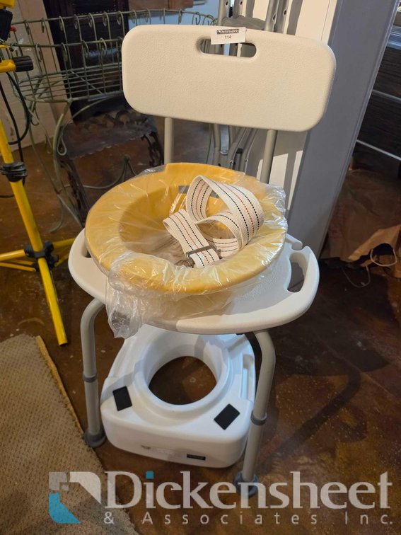 MOBILITY COMMODE