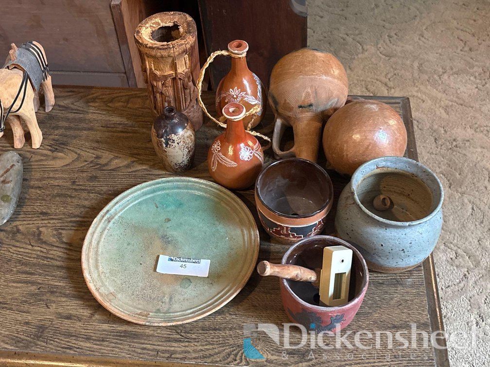 CLAY POTS AND CERAMIC DISH DECORATIONS