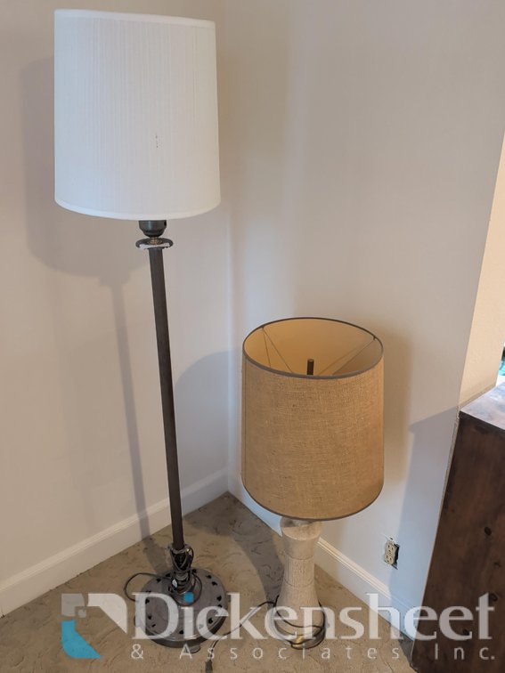 PAIR OF VINTAGE LAMPS