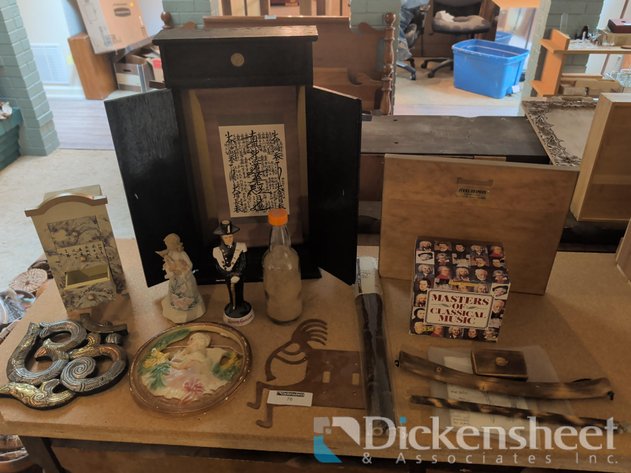 Image for HOUSEHOLD DECOR, TRINKETS AND MINI DISPLAY CABINETS