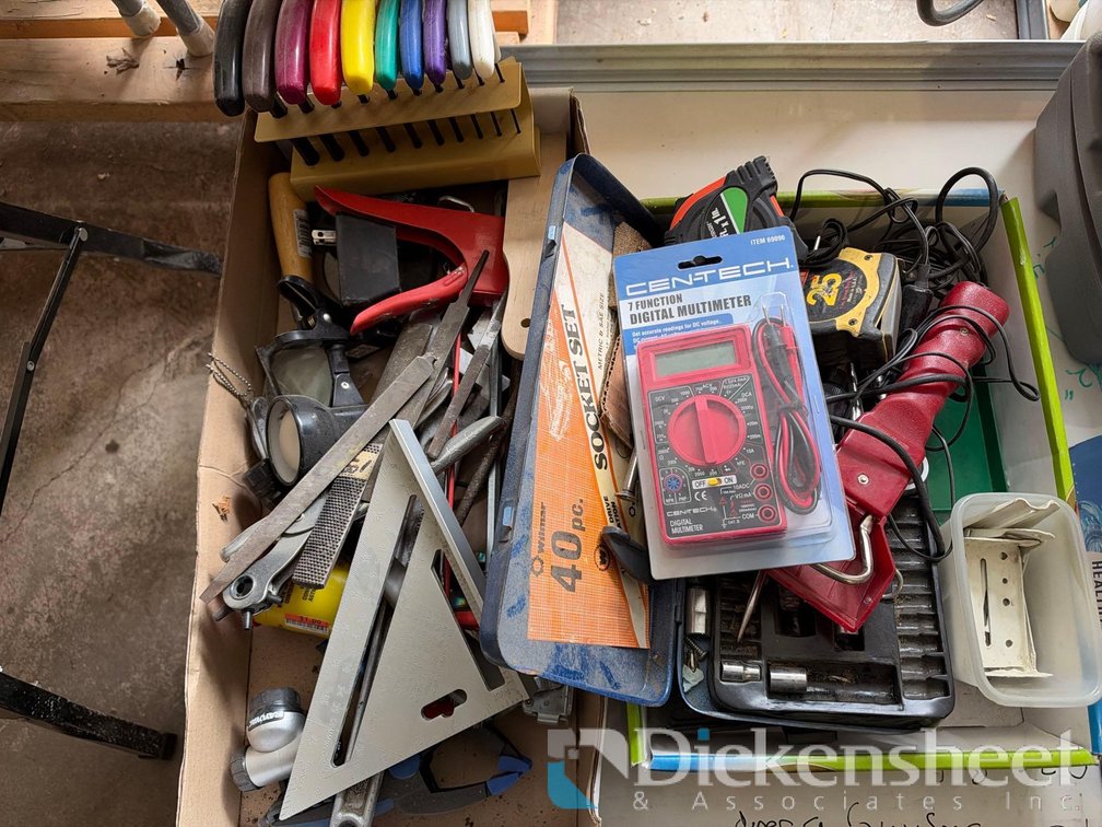 VARIETY OF HAND TOOLS