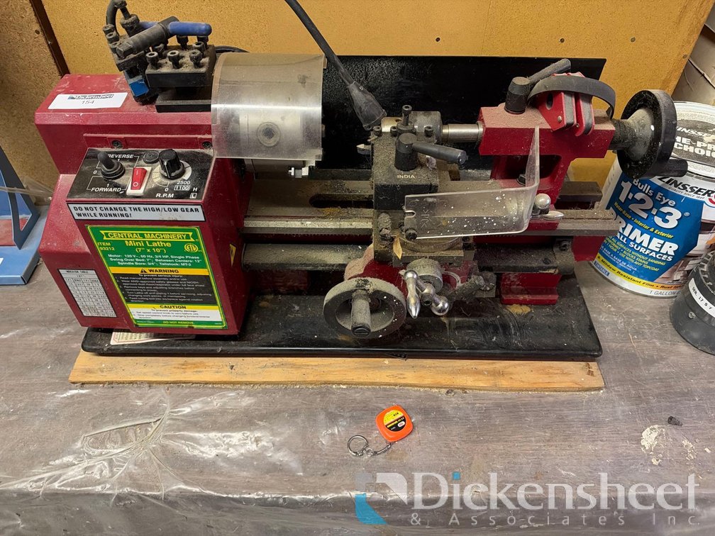 CENTRAL MACHINERY MINI LATHE