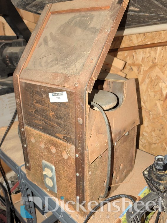 VINTAGE LAPIDARY SANDING MACHINE