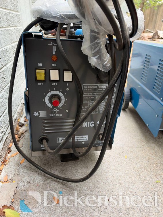 CHICAGO ELECTRIC MIG 150 WELDER