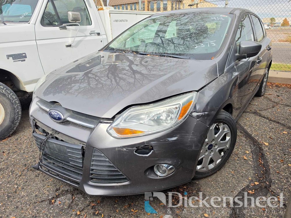 2012 Ford Focus SE, 1FAHP3K20CL382375