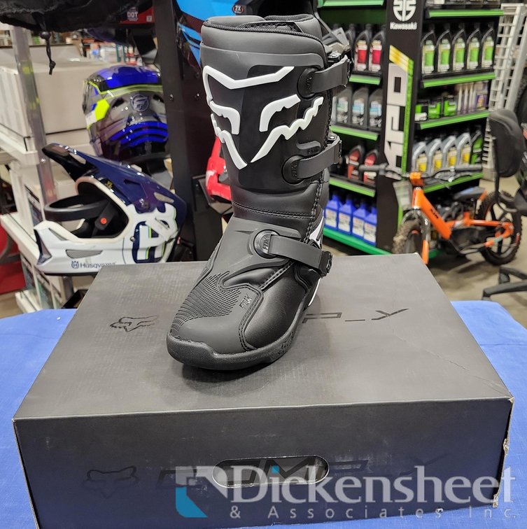 FOX COMP-Y YOUTH SZ2 BOOTS, NEW IN BOX