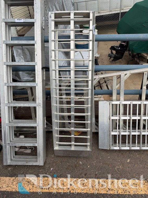 ALUMINUM EXTENDED RAMP