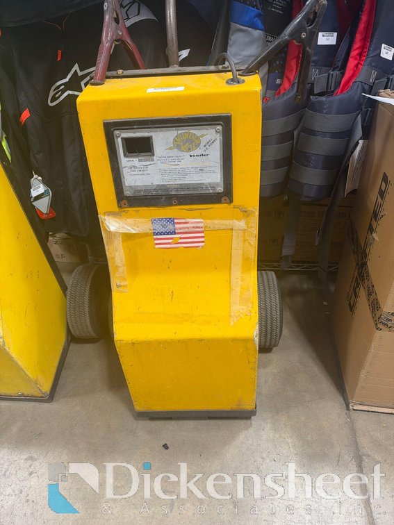 THUNDER VOLT BATTERY BOOSTER / JUMP BOX