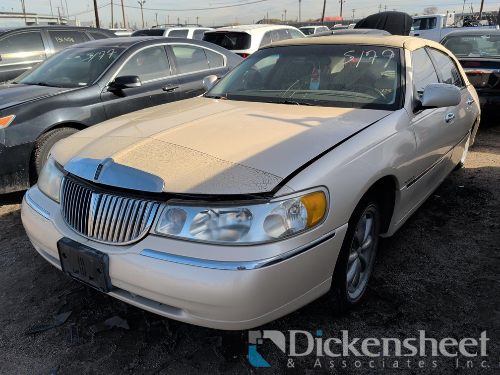 1998 LINC TOWN CAR 4D 1LNFM83WXWY732817