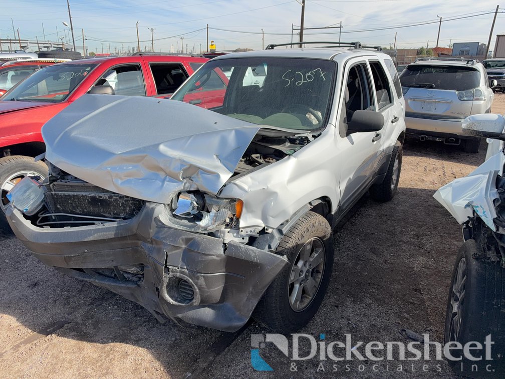 JUNK 2004 FORD ESCAPE UP 1FMCU03114KB74977