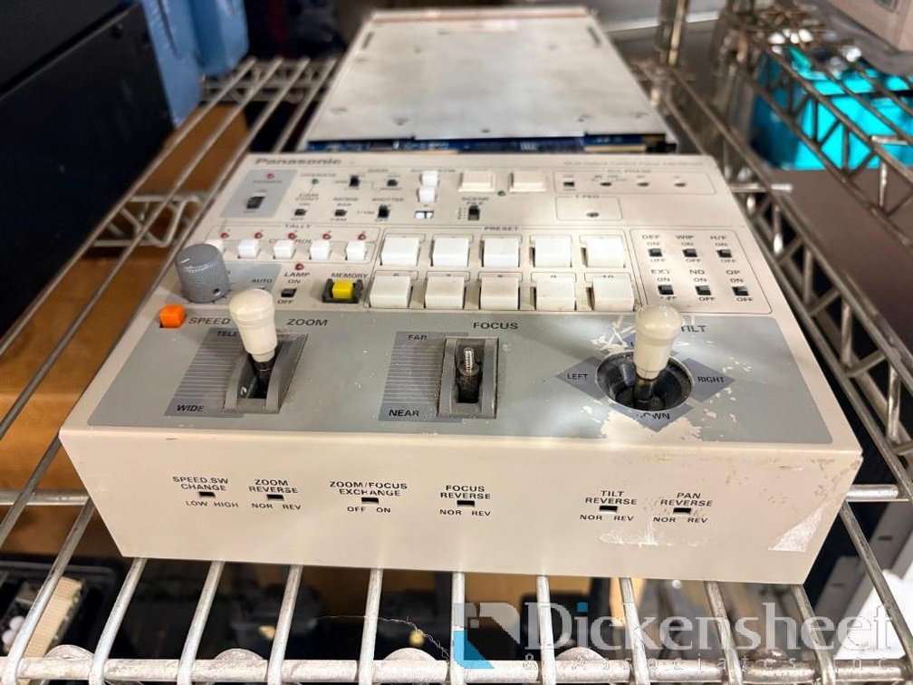 Panasonic AW-rp501 Pan/Tilt Lens Controller