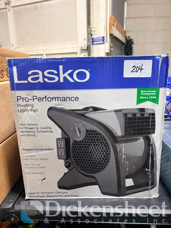 Lasko Pro-Performance Pivoting Utility Fan