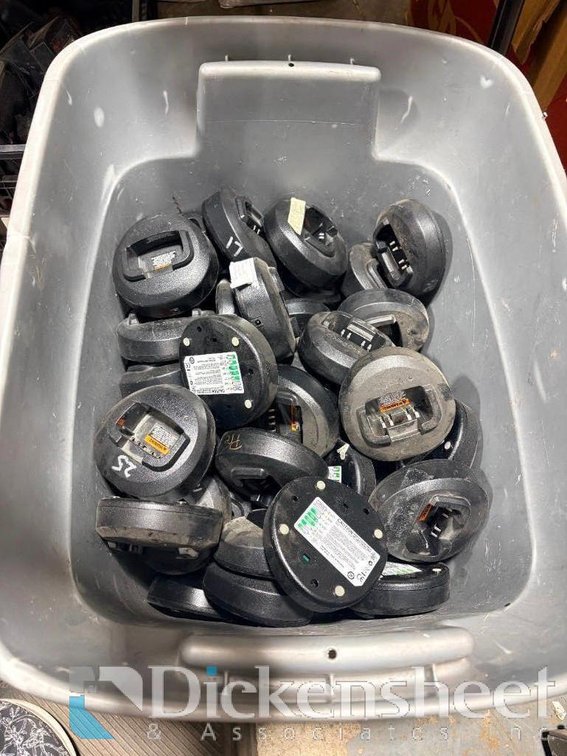 Lot of (56) Motorola MagOne BPR40 Desktop Rapis Charger Base