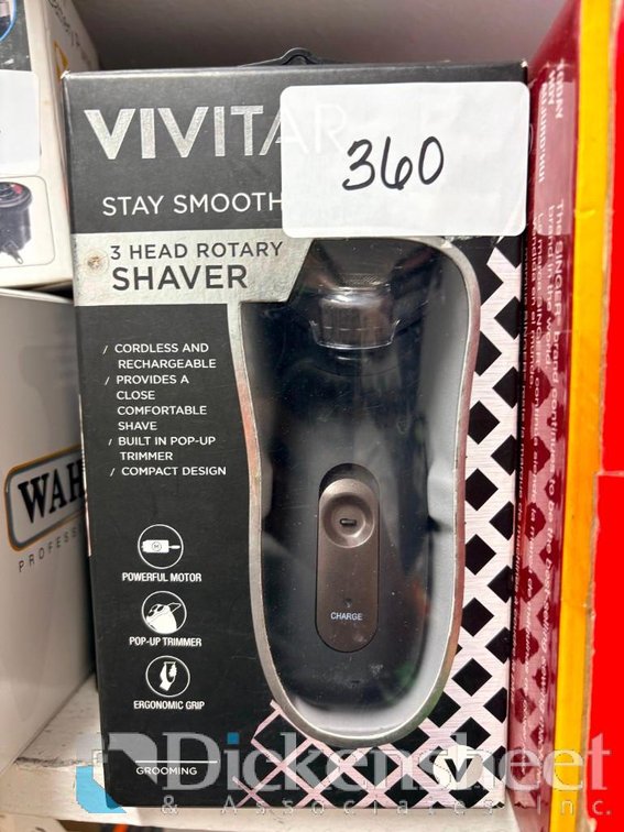 Vivitar Stay Smooth 3-Head Rotary Shaver