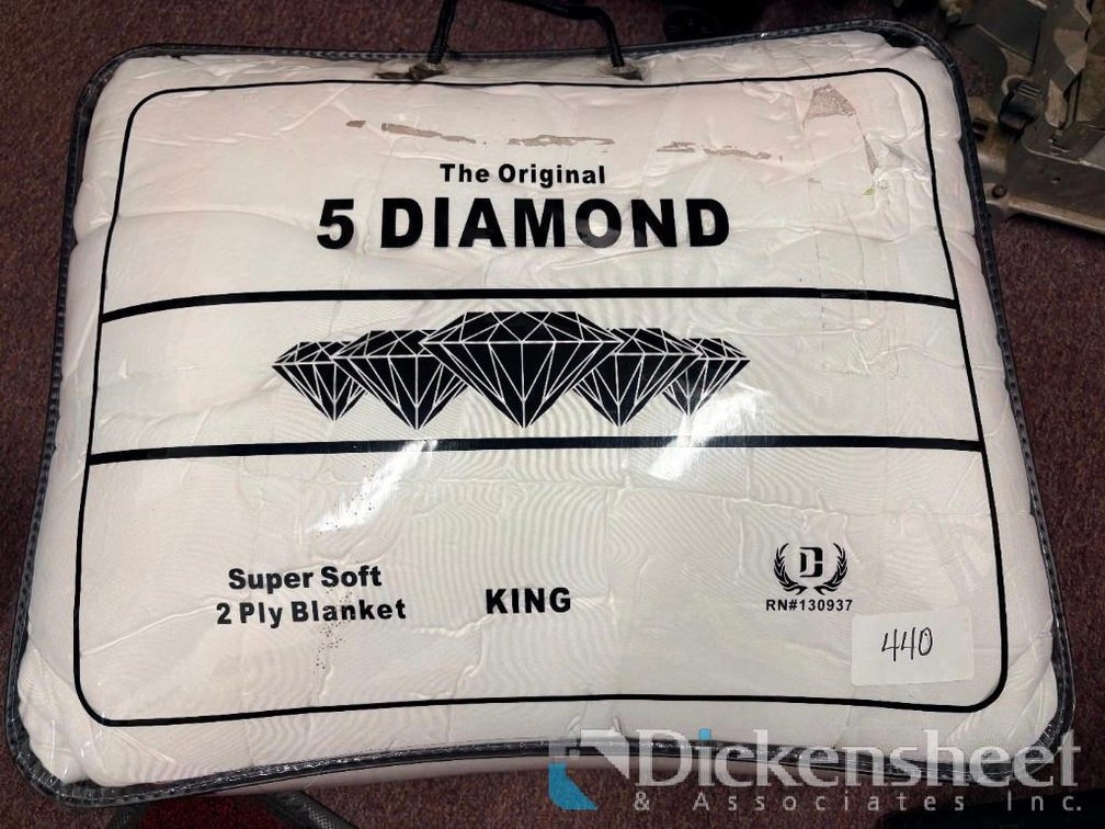 Five Diamond King Size 2Ply Blankets