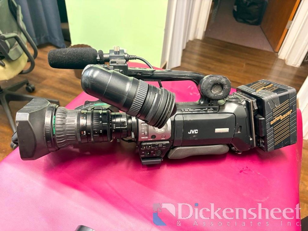 JVC  HD Camcorder