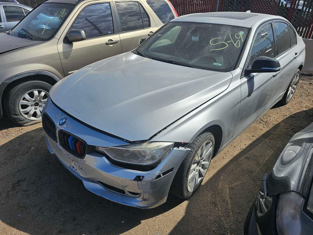 2014 BMW 328i 4D WBA3B3G53ENR82186
