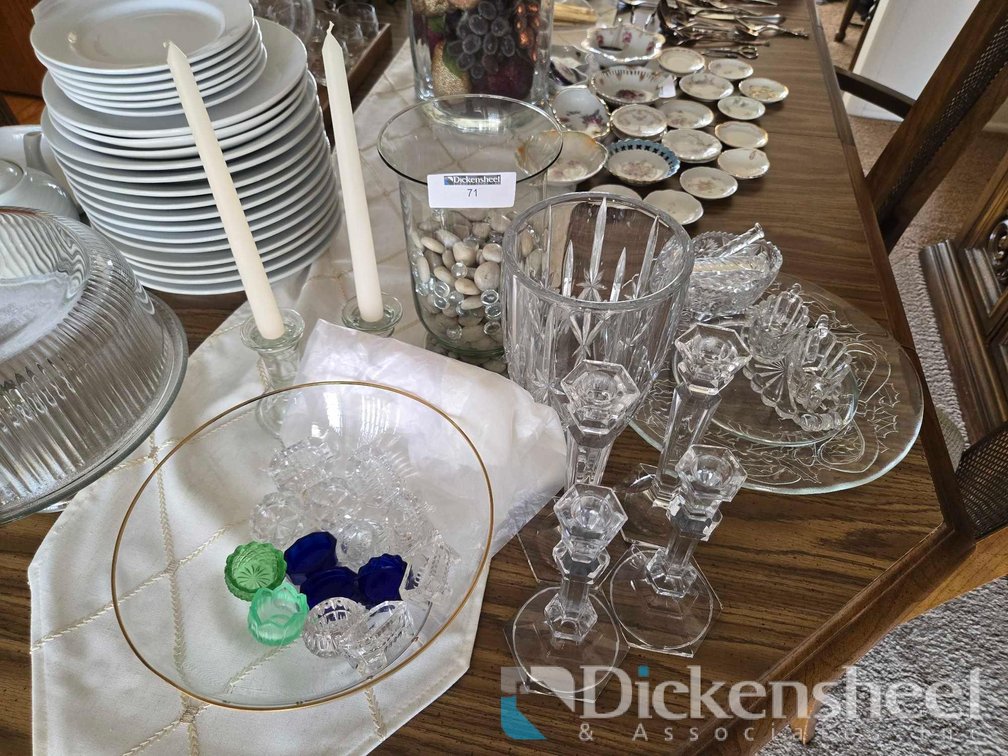 ASSORTED CANDLESTICKS, BEAUTIFUL VASE, GLASS LOT 