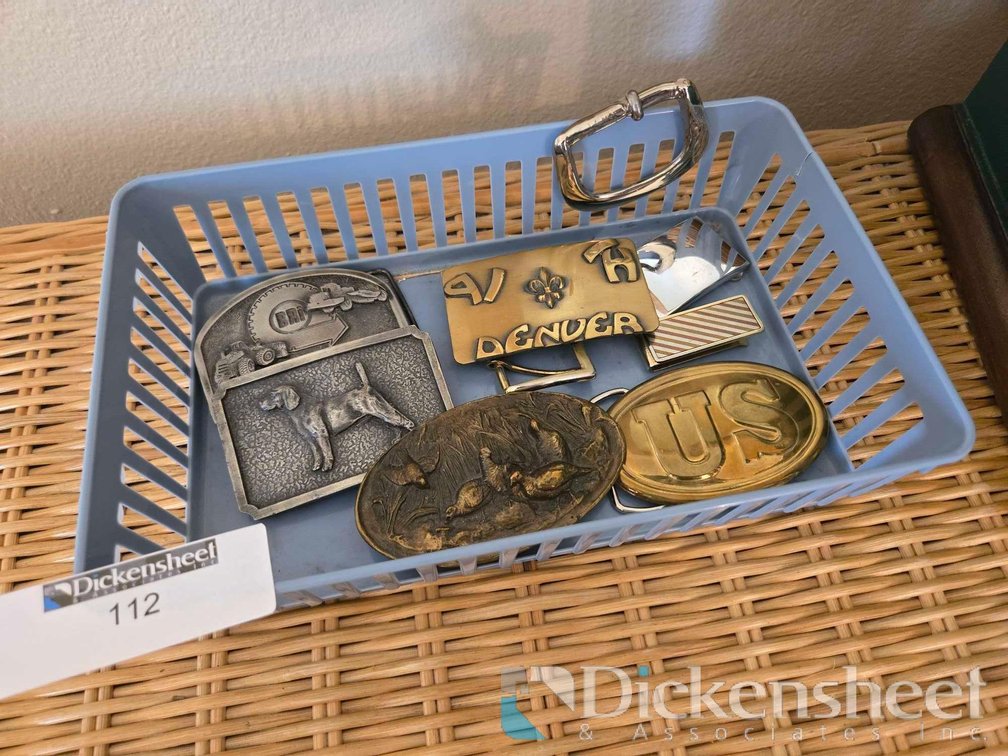 DENVER, US AND OTHER BELT BUCKLE LOT 