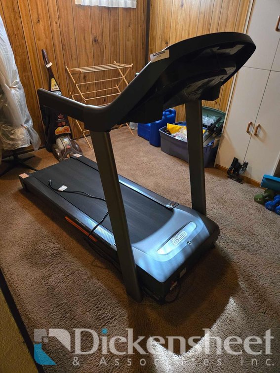 AFG SPORT TREADMILL 