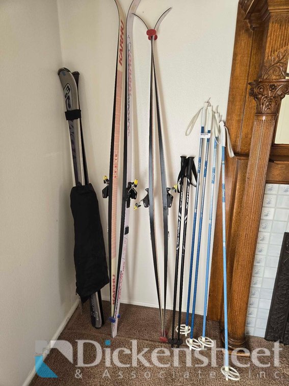 SKI TONIC, ATOMIC KINETIC, SKIS, BINDER, POLES LOT 