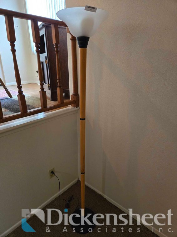 VINTAGE FLOOR LAMP 