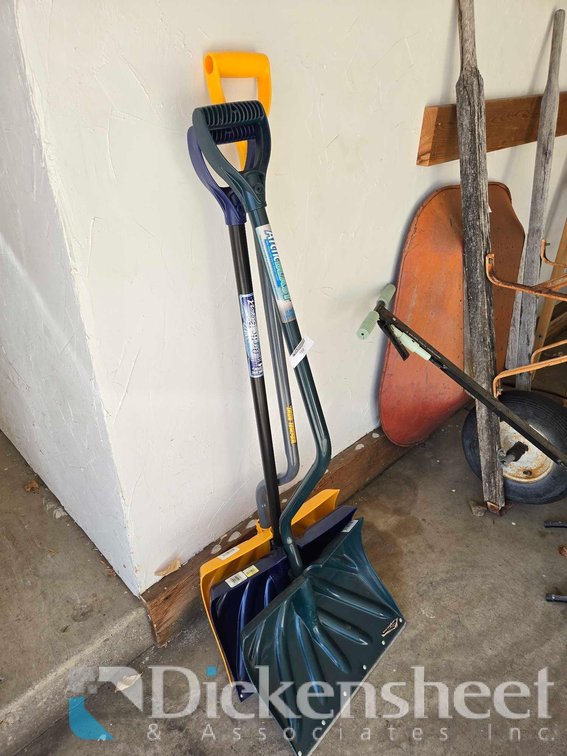 SHOVEL LOT 