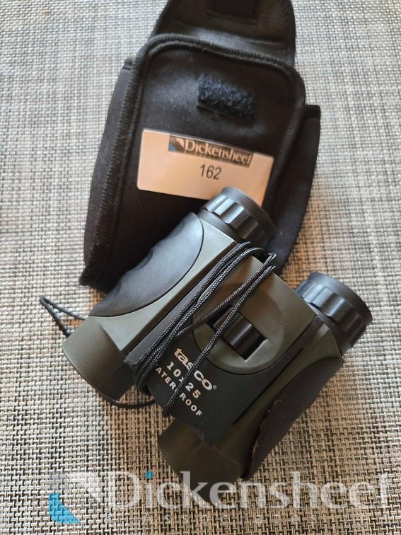 TASCO WATERPROOF BINOCULARS WITH CASE