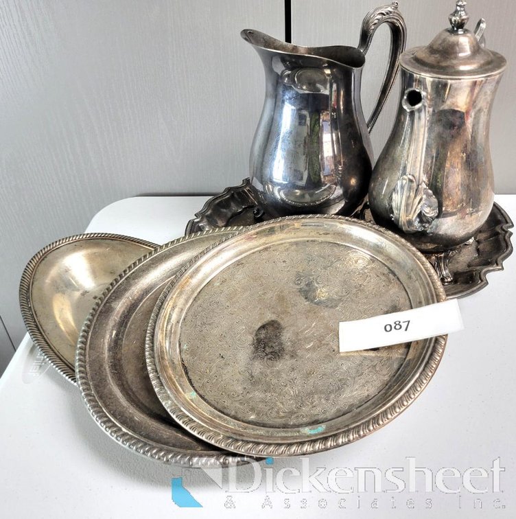 Lot With Silver Colored Items