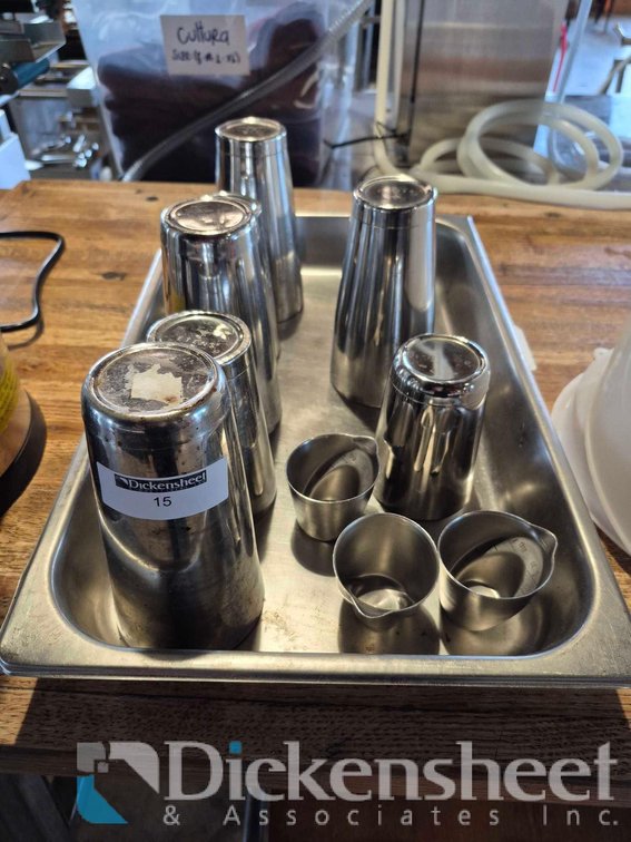 VARIETY OF SHAKER TINS WITH CUPS
