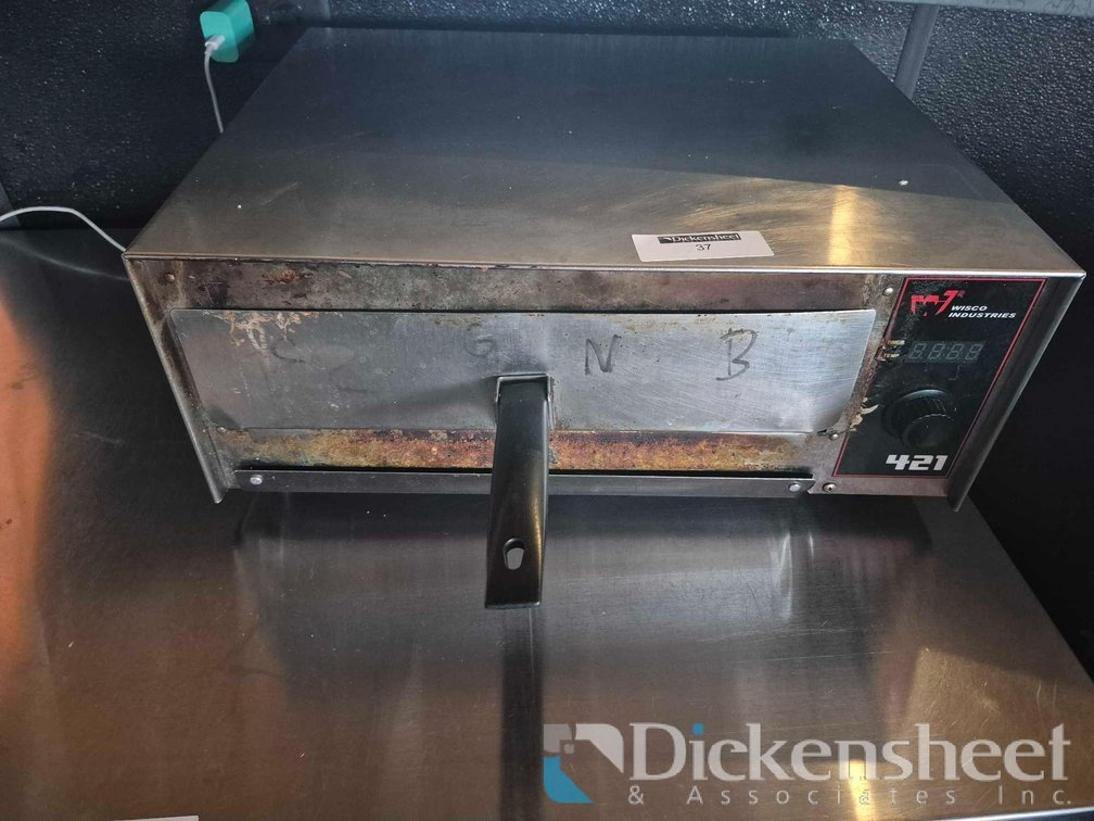 WISCO 421 PIZZA OVEN 