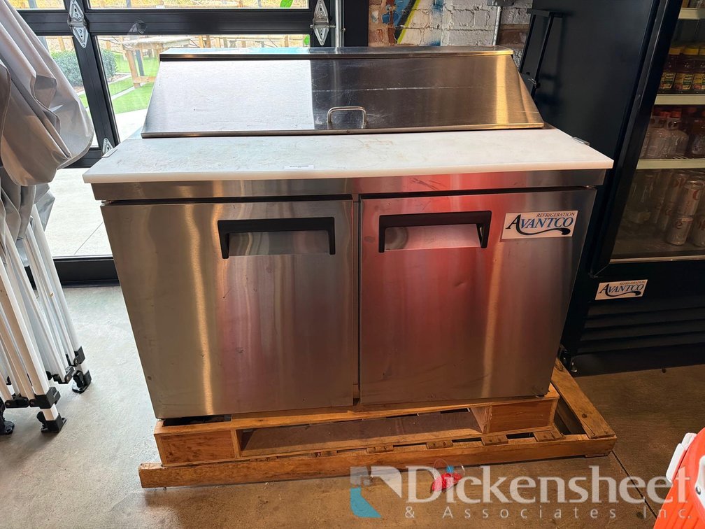 AVANTCO DOUBLE DOOR STAINLESS REFRIGERATED PREP STATION