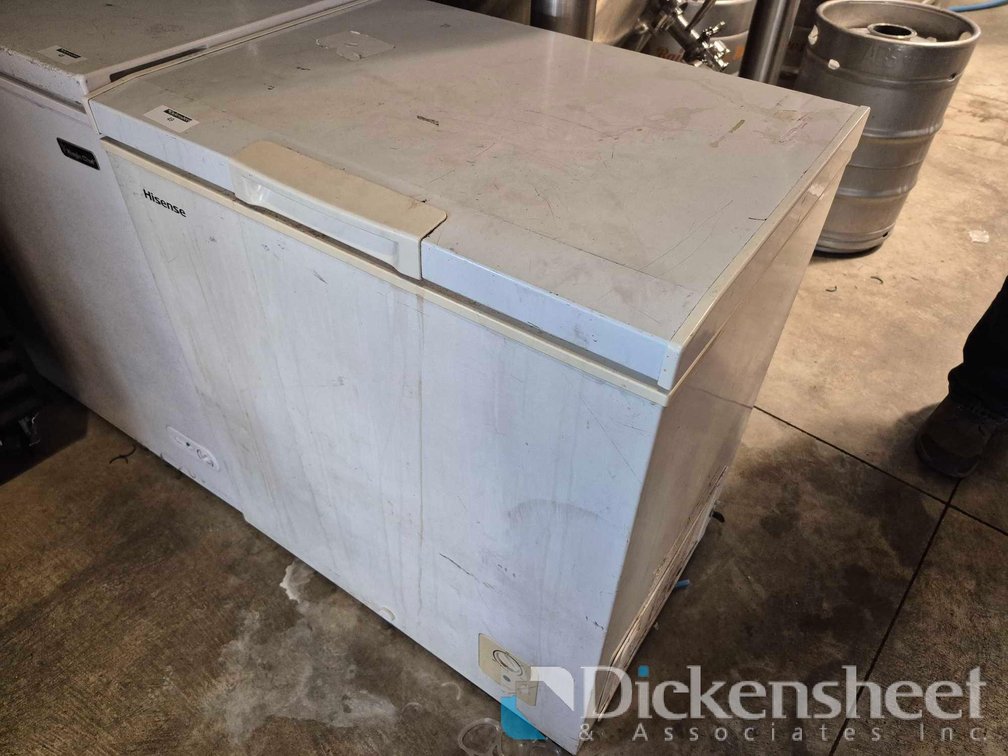 HISENSE CHEST FREEZER WITH CONTENTS 