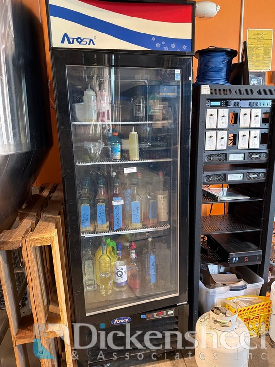 ATOSA SINGLE CLEAR DOOR REACH IN REFRIGERATOR / COOLER