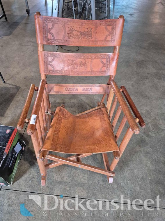 WOODEN ROCKING CHAIR