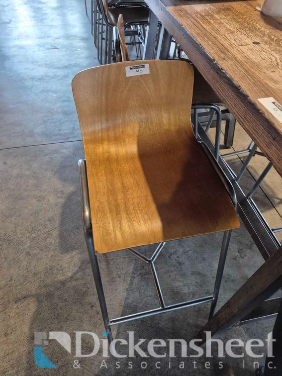 LOT OF MATCHING WOOD BAR HEIGHT STOOLS WITH METAL FRAMES - QTY (13)
