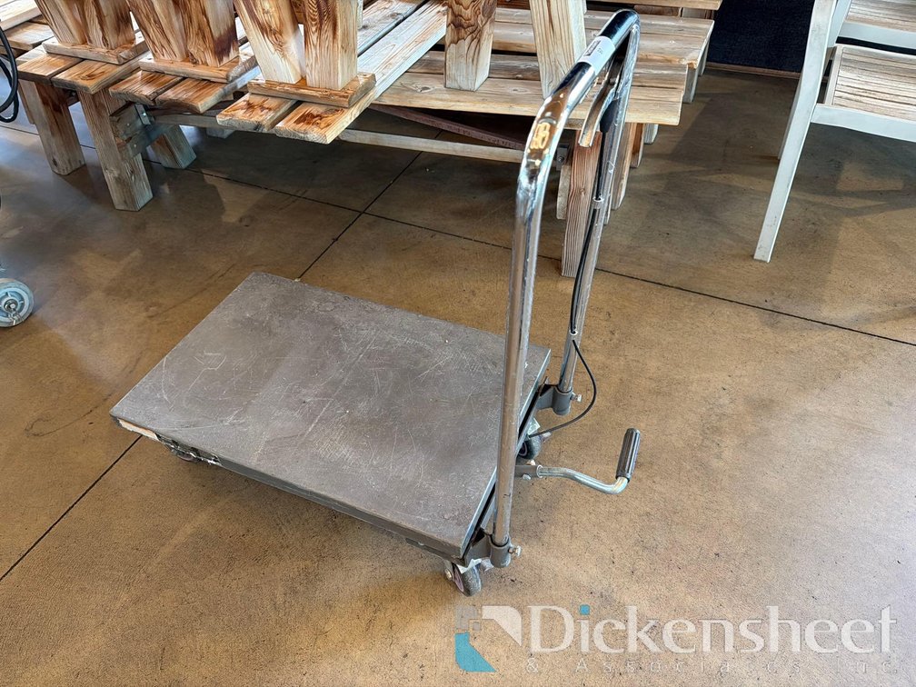 MANUAL FOOT PUMP HYDRAULIC CART