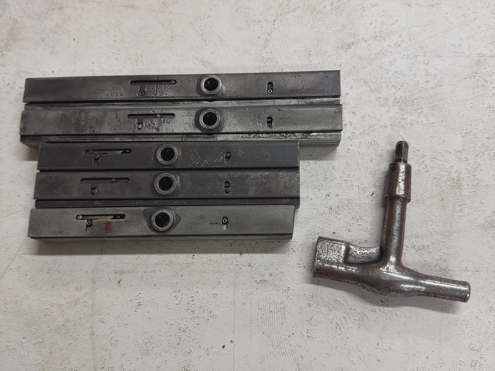 Challenge Hi-Speed Quoins with Key