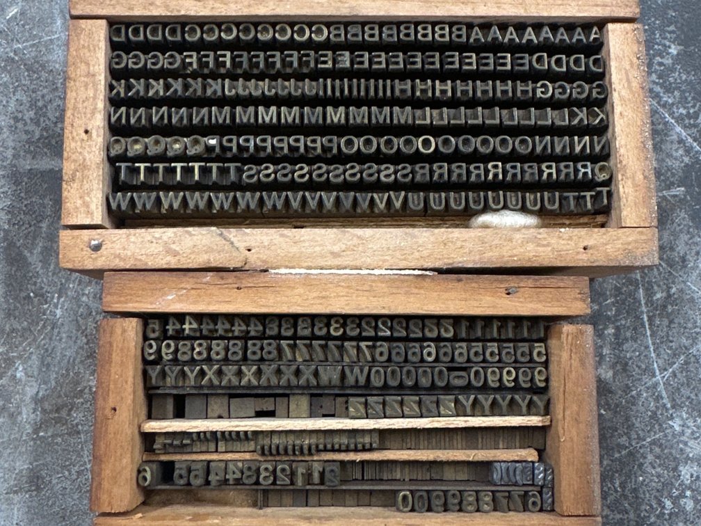 10 Pt Brass Type