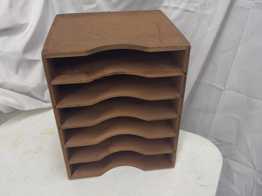 Kingsley Type Box Case