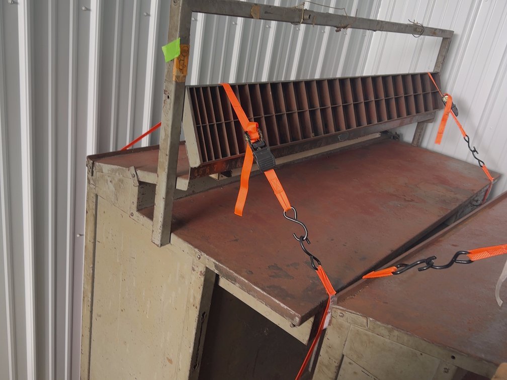 Metal Keystone Double Type Cabinet