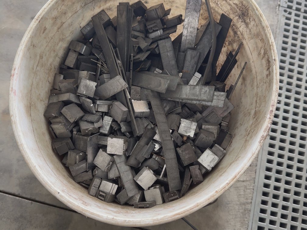34 Lbs of Lead