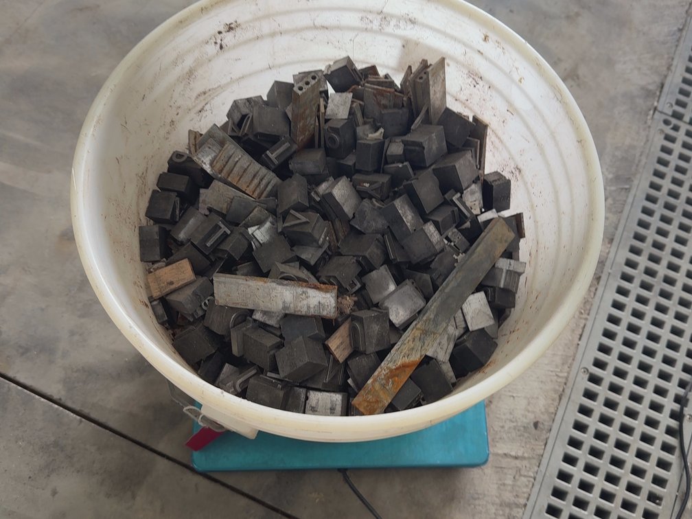 40 Lbs of Lead