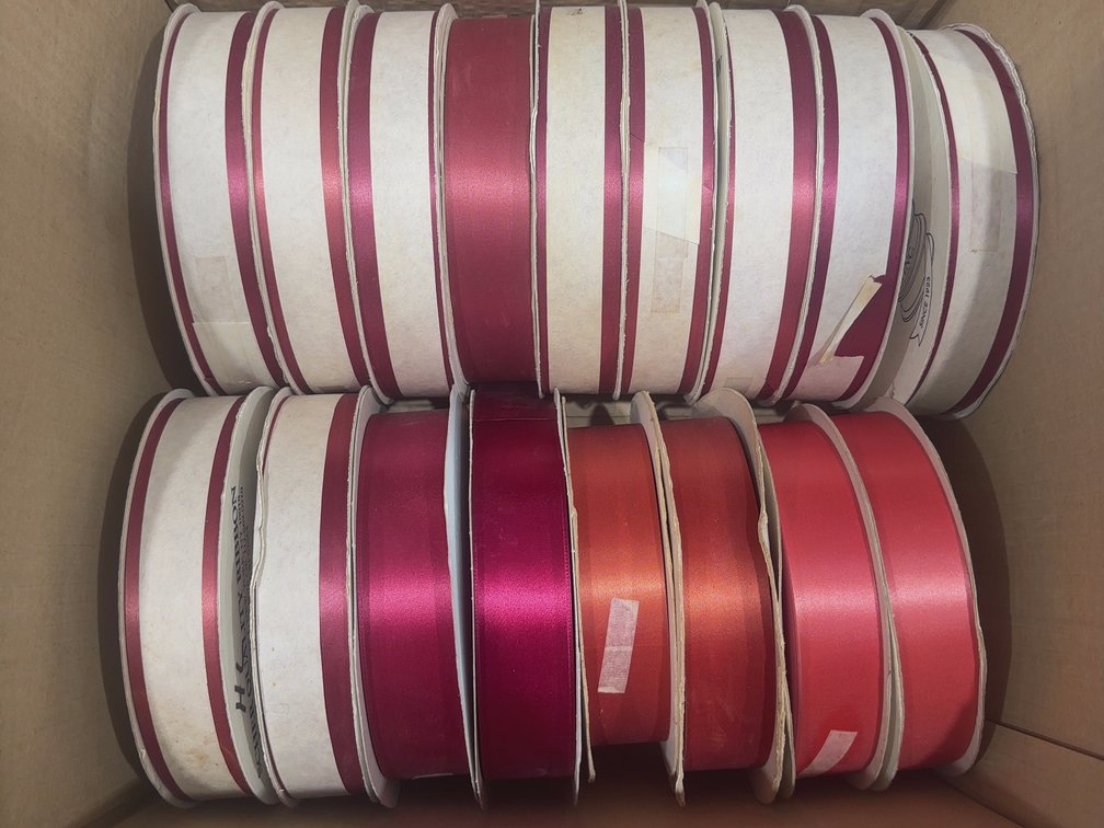 Red Scher Ribbon