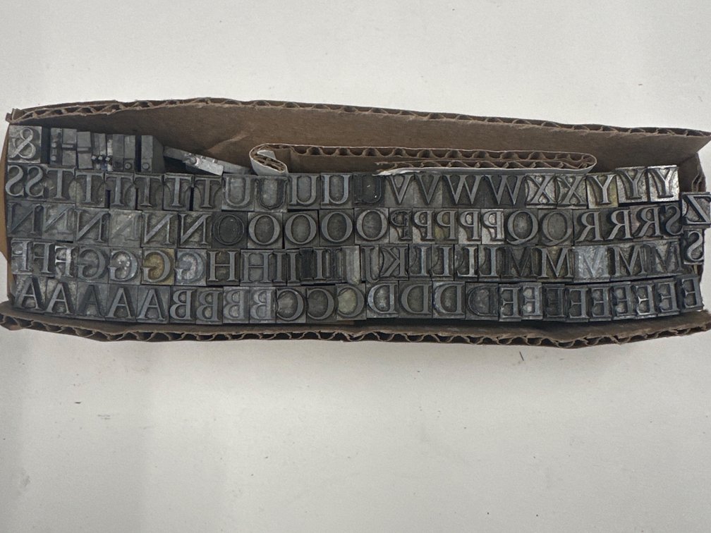24 Pt Lead Type